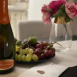 Ilbacio Bed and Breakfast Laterza